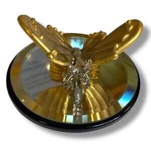Vintage Shiah Yih Decorative Collectible Glass Butterfly on Mirror
